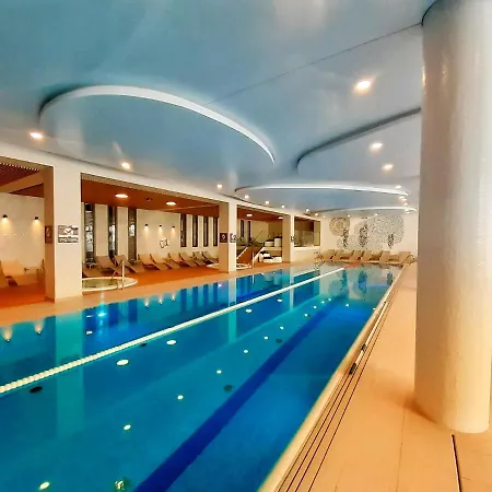 Lulu - Finn - 3pokojowy Polanki Aqua, Basen Silownia I Garaz W Cenie Апартаменты Колобжег
